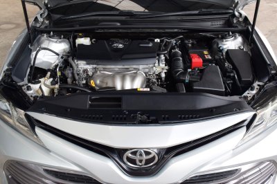 TOYOTA CAMRY 2.0G ปี 2019