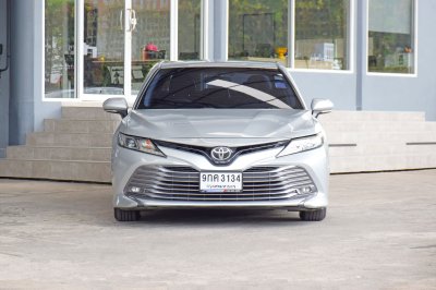 TOYOTA CAMRY 2.0G ปี 2019