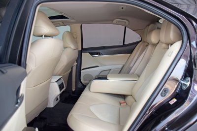 TOYOTA CAMRY 2.5 Hybrid Premium ปี 2019