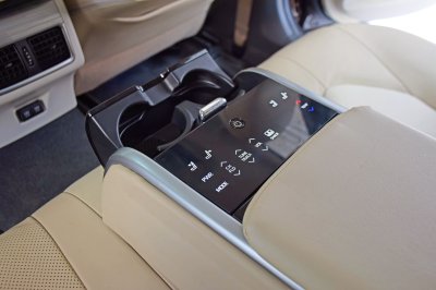 TOYOTA CAMRY 2.5 Hybrid Premium ปี 2019