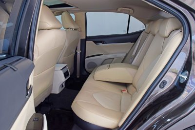 TOYOTA CAMRY 2.5 Hybrid ปี 2019