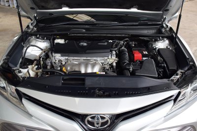 TOYOTA CAMRY 2.0G ปี 2019 จด 20