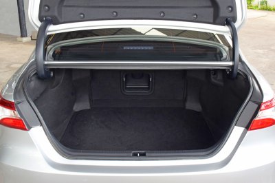 TOYOTA CAMRY 2.0G ปี 2020