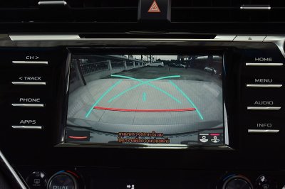 TOYOTA CAMRY 2.0G ปี 2020