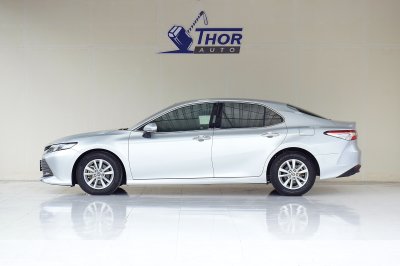 TOYOTA CAMRY 2.0G ปี 2020