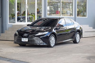 TOYOTA CAMRY 2.0G ปี 2019