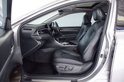 TOYOTA CAMRY 2.5 Premium AT ปี 2021