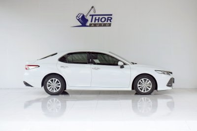 TOYOTA CAMRY 2.0G ปี 2019(copy)