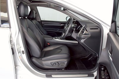 TOYOTA CAMRY 2.5 Hybrid ปี 2020