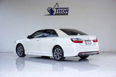 TOYOTA CAMRY 2.0 G Extremo AT ปี 2016