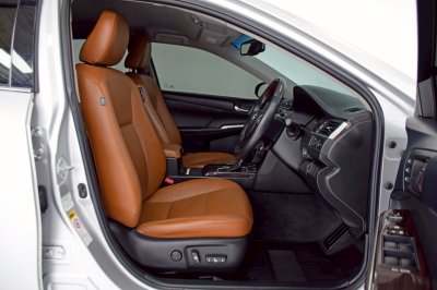 TOYOTA CAMRY 2.5G ปี 2017