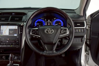 TOYOTA CAMRY 2.5G ปี 2017