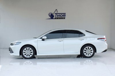 TOYOTA CAMRY 2.5 Hybrid Premium AT ปี 2021