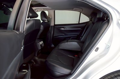 TOYOTA CAMRY 2.5 Hybrid AT ปี 2020