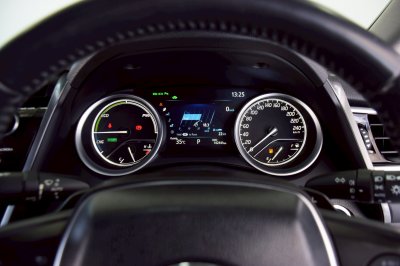 TOYOTA CAMRY 2.5 Hybrid AT ปี 2020