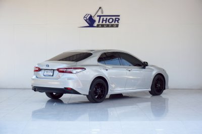 TOYOTA CAMRY 2.5 Hybrid AT ปี 2020