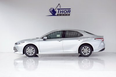 TOYOTA CAMRY 2.0G ปี 2019