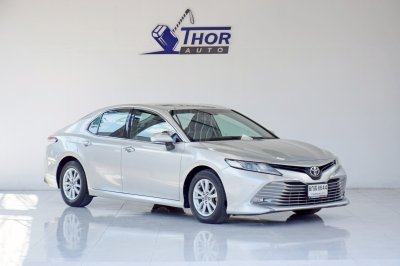 TOYOTA CAMRY 2.0G ปี 2019