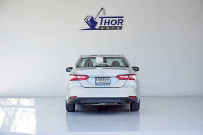 TOYOTA CAMRY 2.0G ปี 2019