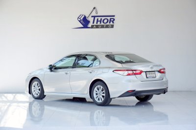 TOYOTA CAMRY 2.0G ปี 2019