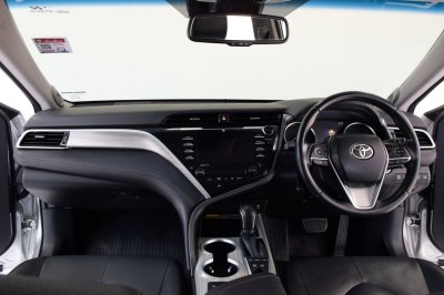 TOYOTA CAMRY 2.5 Hybrid Premium ปี 2019