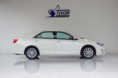 TOYOTA CAMRY 2.5 Hybrid Premium AT ปี 2012