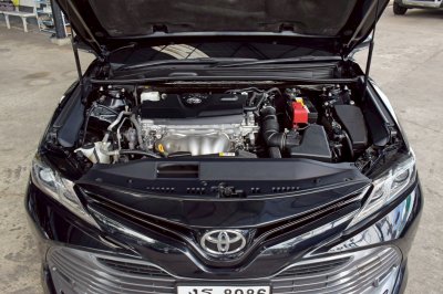 TOYOTA CAMRY 2.0G ปี 2019