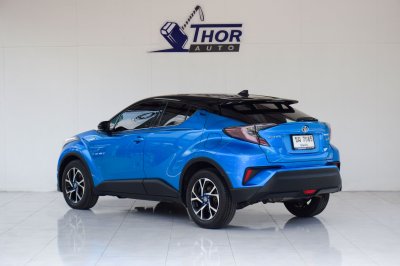 Toyota C-HR 1.8 Hybrid High AT ปี 2019