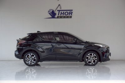 TOYOTA C-HR 1.8 Hybrid Hi AT ปี 2019