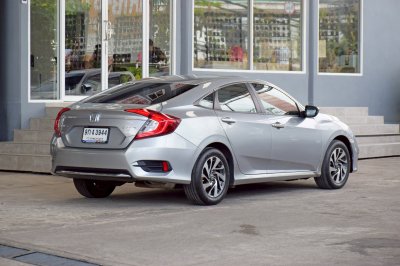 HONDA CIVIC FC 1.8E ปี 2019