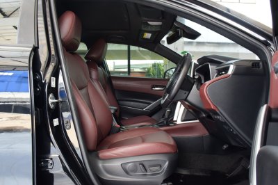 TOYOTA COROLLA CROSS 1.8HYBRID PREMIUM SAFETY ปี 2021