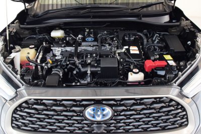 TOYOTA COROLLA CROSS 1.8HYBRID PREMIUM SAFETY ปี 2021