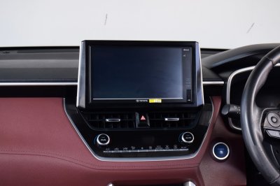 TOYOTA COROLLA CROSS 1.8HYBRID PREMIUM SAFETY ปี 2021