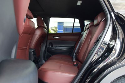 TOYOTA COROLLA CROSS 1.8HYBRID PREMIUM SAFETY ปี 2021