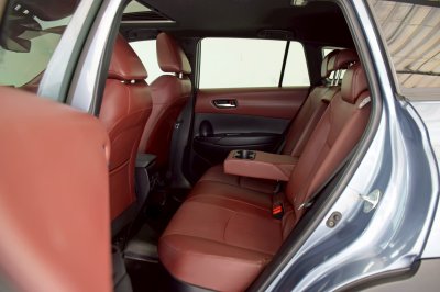 Toyota Corolla Cross 1.8 HYBRID PREMIUM SAFETY AT ปี 2022