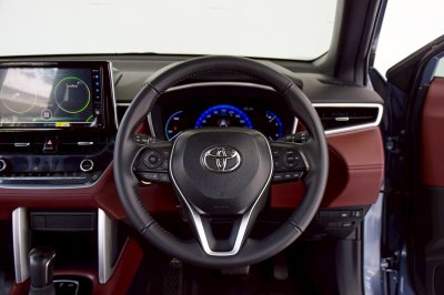 Toyota Corolla Cross 1.8 HYBRID PREMIUM SAFETY AT ปี 2022