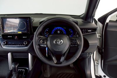 TOYOTA COROLLA CROSS 1.8 GR Sport Hybrid AT ปี 2023