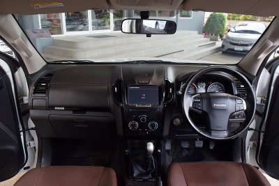 Isuzu D'Max 3.0Z Prestige Hi-Lander Spacecab ปี 2019