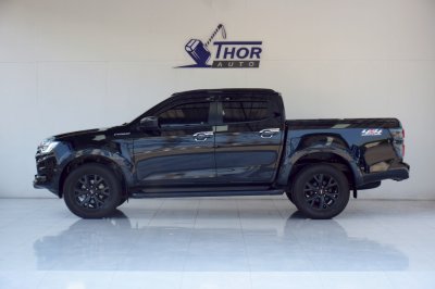 Isuzu D-Max 3.0 M V-Cross 4x4 AT ปี 2023