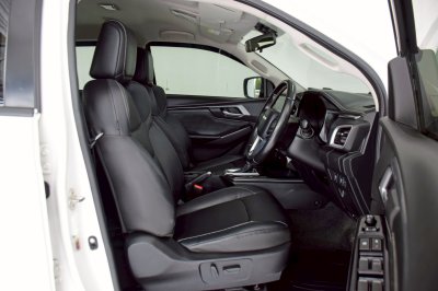 Isuzu D-Max 1.9M Hi-lander CAB4 AT ปี 2019 จด 20