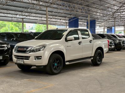 ISUZU D-MAX 2.5 Z Hi-Lander CAB4 MT ปี 2014