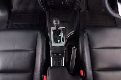 TOYOTA FORTUNER 2.4V 4WD ปี 2021