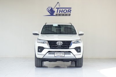 TOYOTA FORTUNER 2.4V 4WD ปี 2021