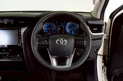 TOYOTA FORTUNER 2.4V 4WD ปี 2021(copy)