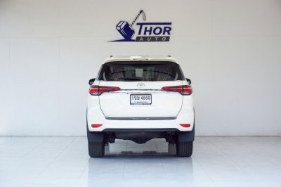 TOYOTA FORTUNER 2.4V 4WD ปี 2021(copy)