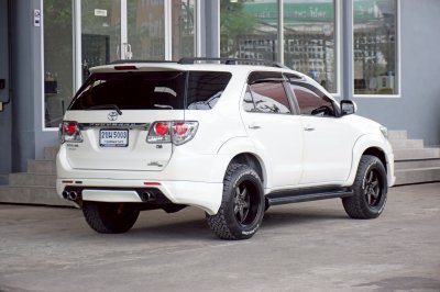 TOYOTA FORTUNER 3.0V 4WD ปี 2012