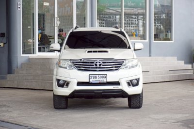 TOYOTA FORTUNER 3.0V 4WD ปี 2012
