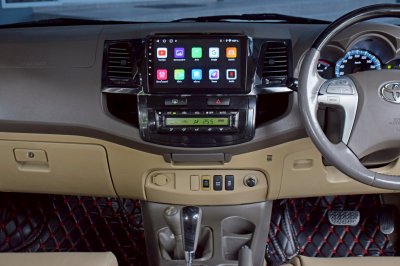 TOYOTA FORTUNER 3.0V 4WD ปี 2012