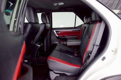 TOYOTA FORTUNER 2.4V 4WD ปี 2021(copy)(copy)