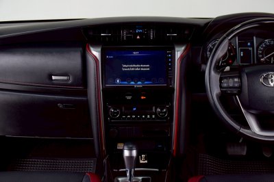 TOYOTA FORTUNER 2.4V 4WD ปี 2021(copy)(copy)